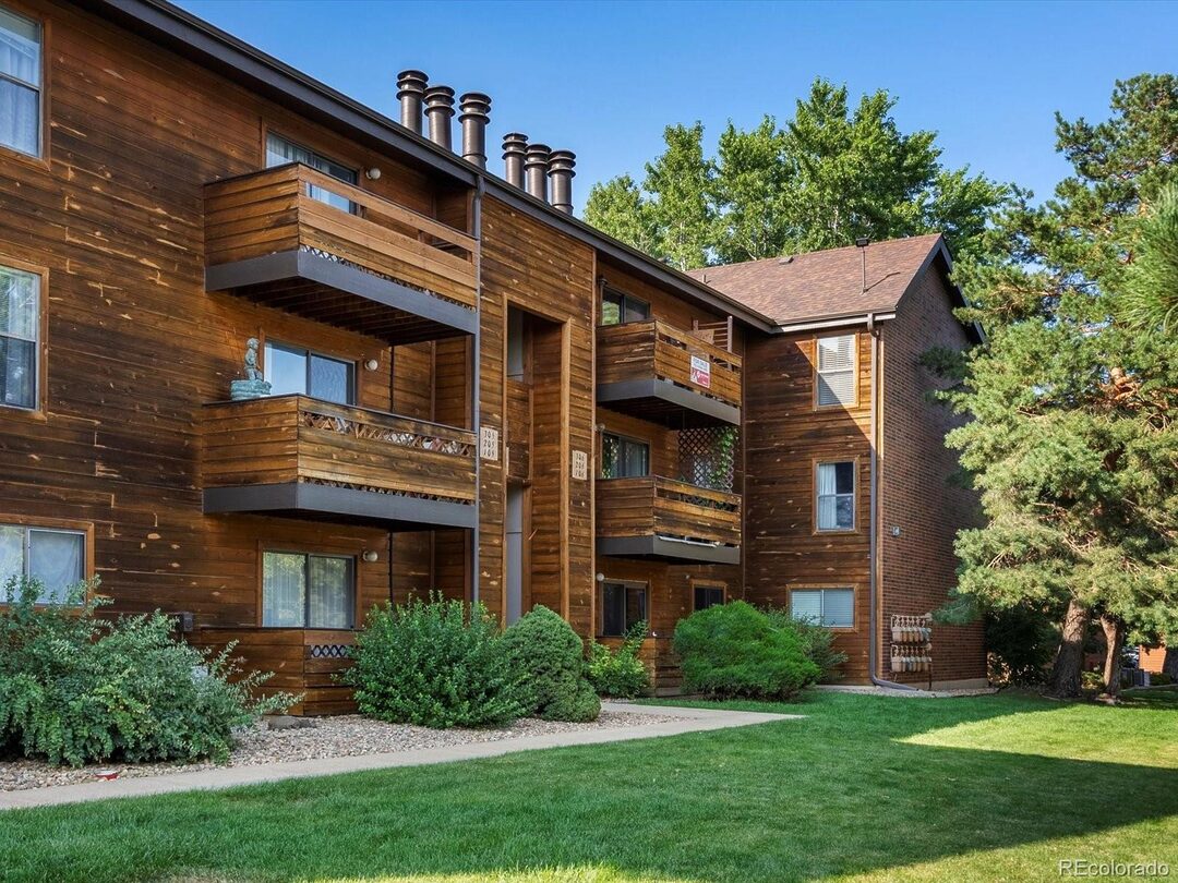 Condo for Sale: 427 Wright Street #306, Lakewood, CO 80228